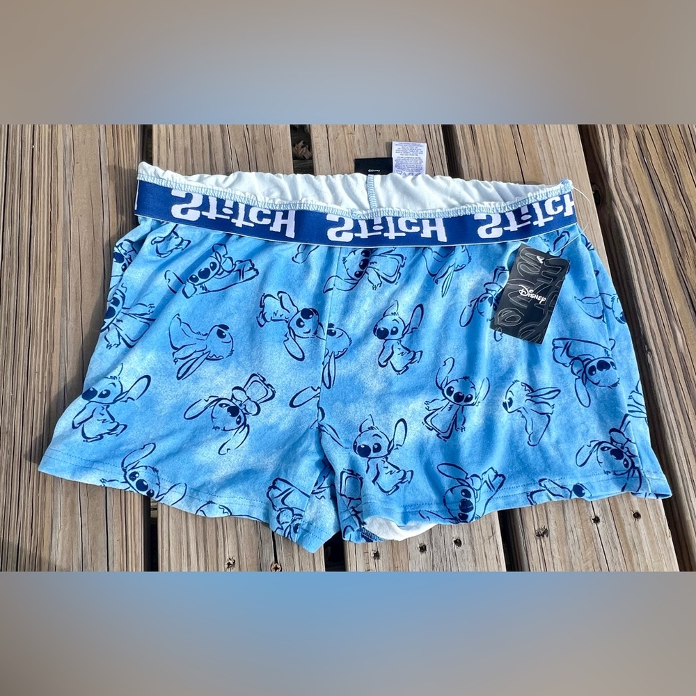 - Stitch L Print Pajama Shorts! NEW! - Picture 5 of 14